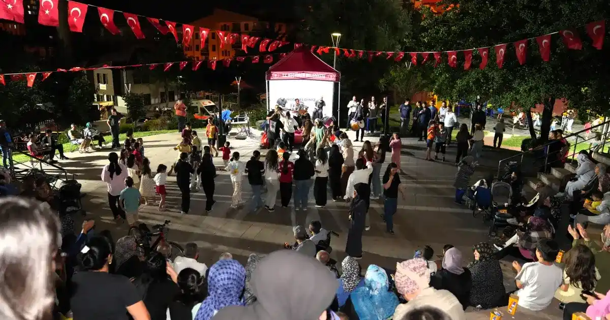 Ankara Keçiören’de park konseri coşkusu devam ediyor