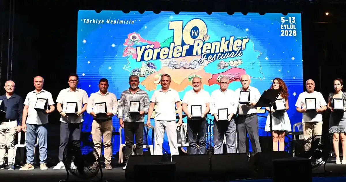 Antalya’da Yöreler Renkler Festivali’nde Güneydoğu Anadolu Gecesi