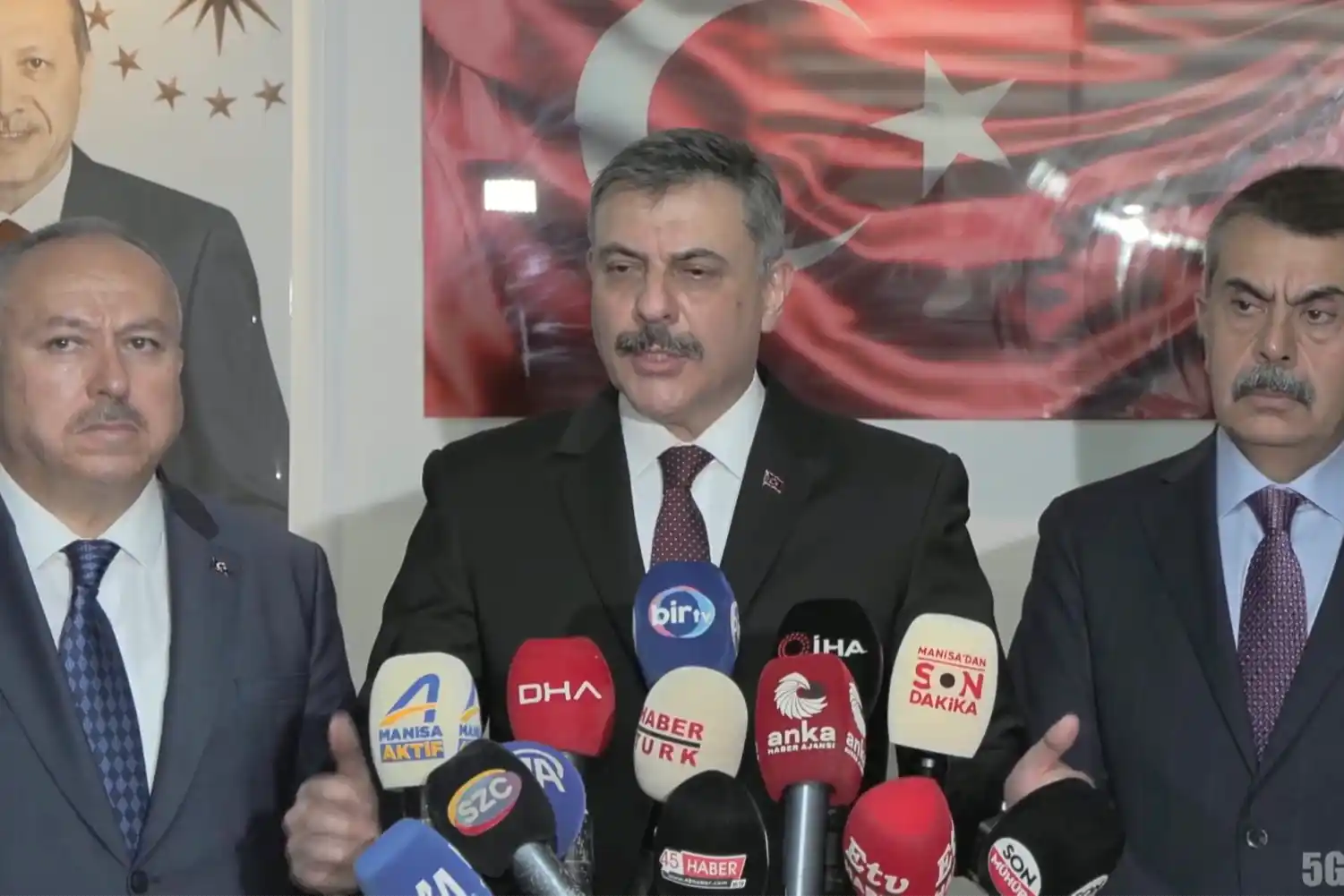 Bakan Çiftçi: 3 öğrenci yoğun bakımda