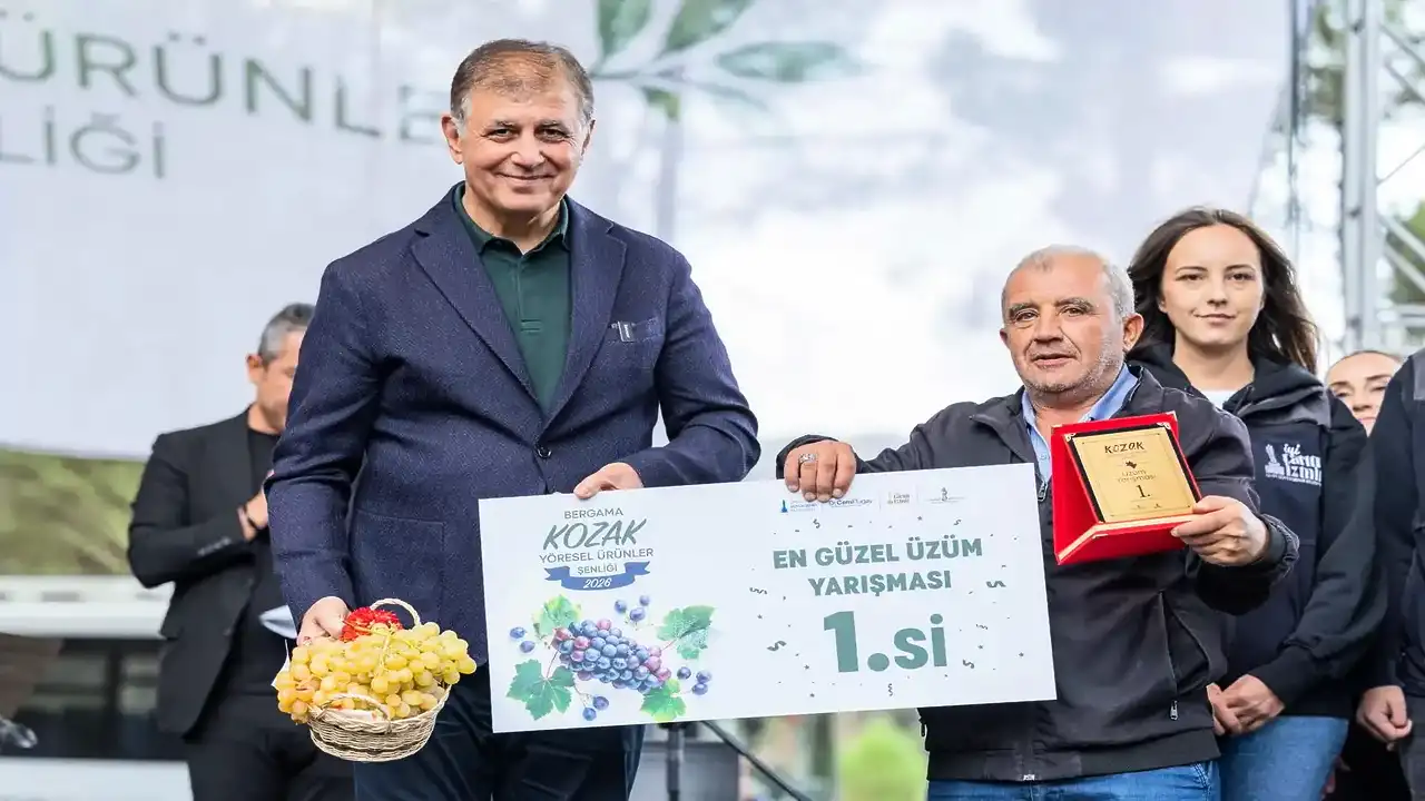 Bergama ilçesinde Kozak şenliği coşkuyla başladı
