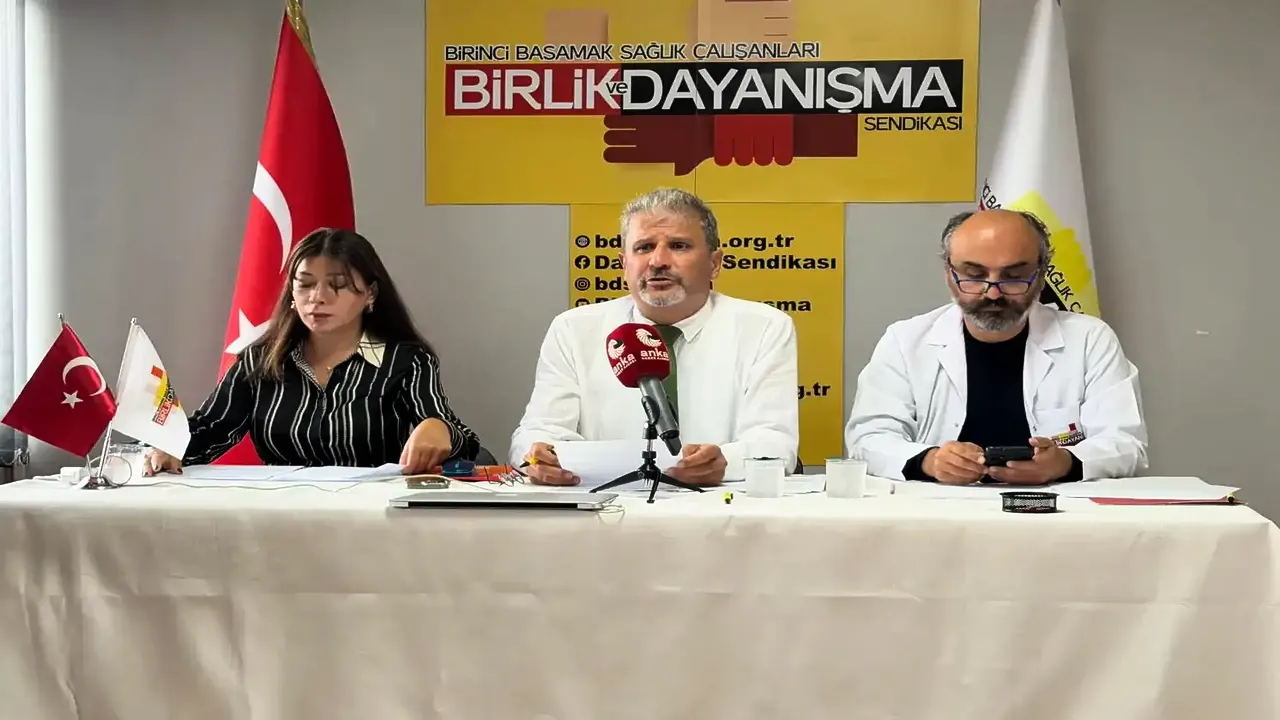 Birlik ve Dayanışma Sendikası: Bakanlık yazılımı iş yükünü arttırdı