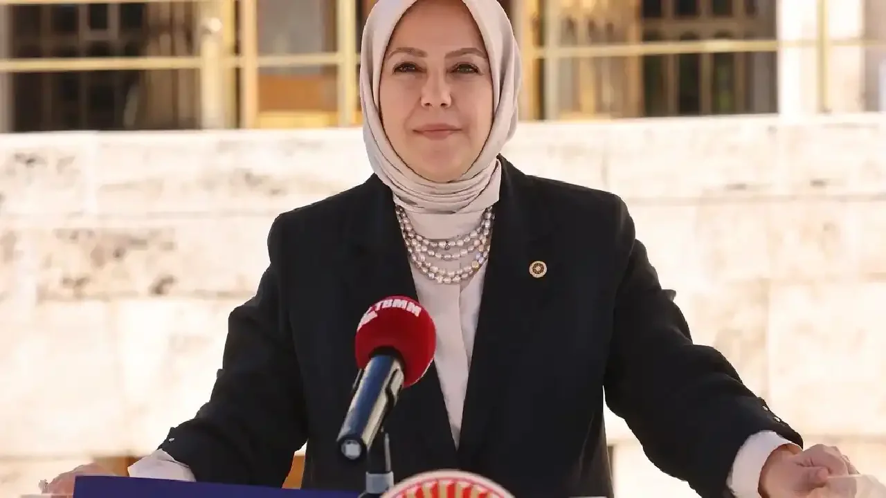 Denizli Milletvekili'nden Davutoğlu soruşturmasına tepki: “Bizi de yargılayın”