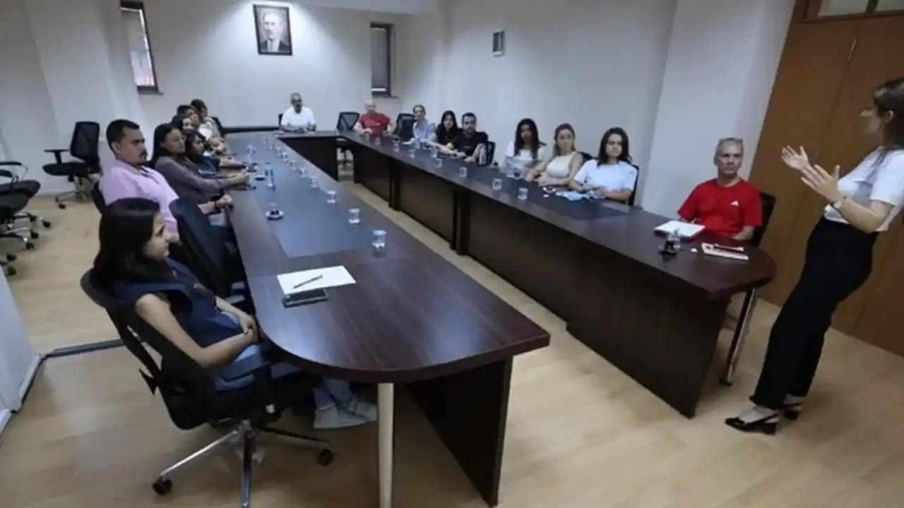 Denizli’de eğitim mesaisi hız kesmiyor