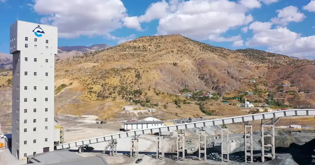 Eti Bakır Siirt’te yerin 669 metre altından 180 milyon dolarlık katkı sağlıyor