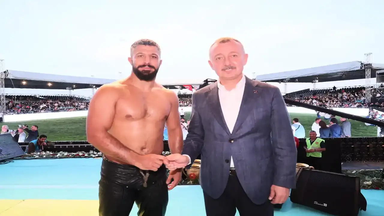 Kocaeli sporcusu Seçkin Duman üçüncü oldu