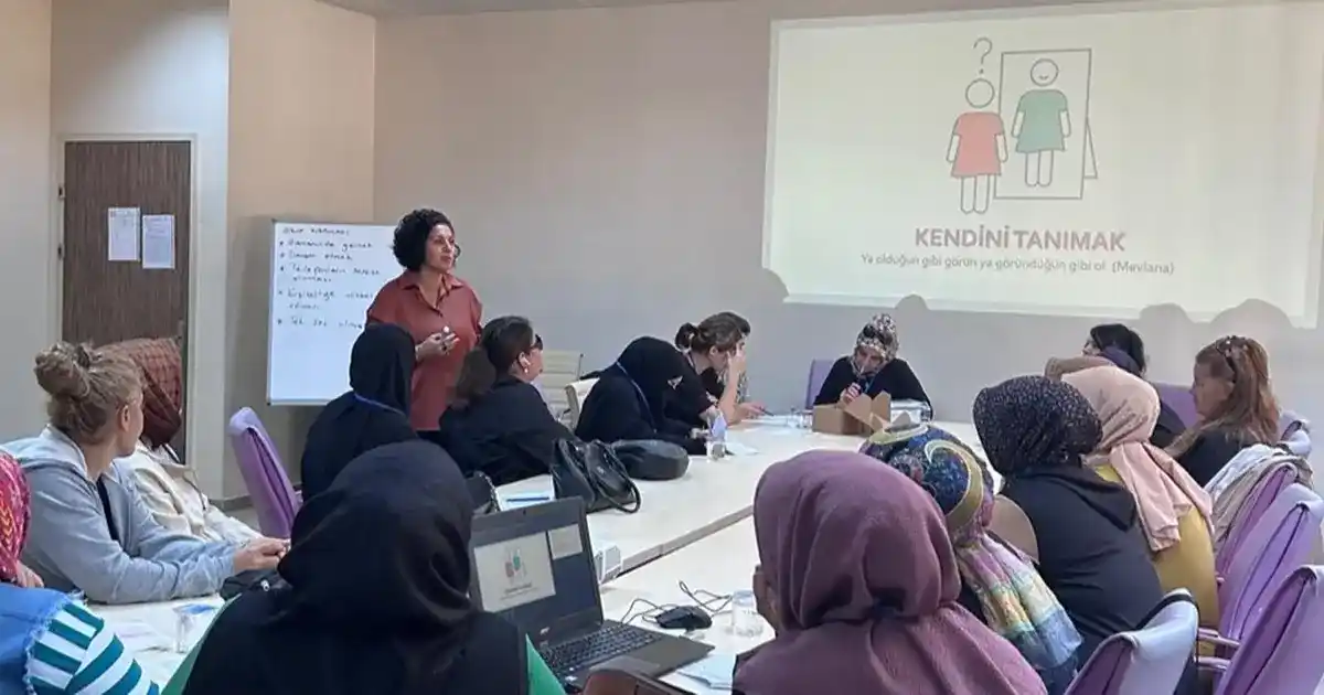 'Modüler Aile Eğitimi Programı'yla 81 ilde ailelere ulaşılıyor