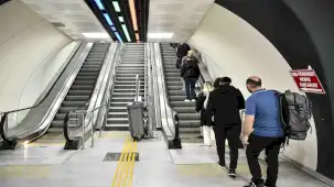 Ankara'da yürüyen merdivenlere sirenli uyarı sistemi