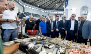 Başkan Tugay: Ekmeğini denizden çıkaranlara bereketli bir sezon diliyorum