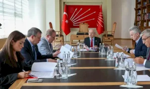 CHP Ekonomi Masası borsa gündemiyle acil toplandı