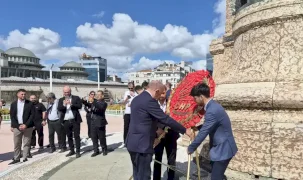 CHP İstanbul Taksim'de buluştu... Gürsel Tekin’den 9 Eylül'de Anıtkabir daveti