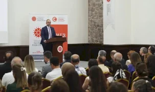 İletişim'den İzmir’de kamu personeline yönelik eğitim