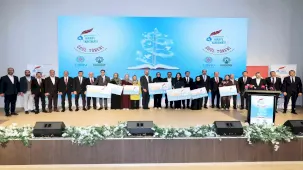 İmam hatipli genç kalemler Konya'da ödüllerine kavuştu