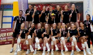 İstanbul Beylikdüzü'nde kupalar sahiplerini buldu