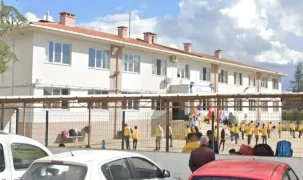İzmir'de Şehit Polis Gökhan Kirazlı Ortaokulu’nun adı değiştirildi mi?