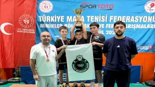 Karataylı minik raketler Muğla'da şampiyon oldu