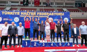 Konya Karataylı haltercilerden çifte başarı