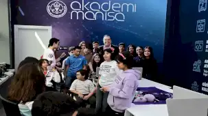 Manisa'da gençlere robotik ve mühendislik deneyimi