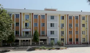 Manisa'da liseye silahlı saldırı!
