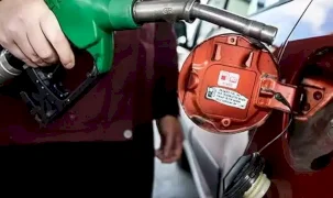 Motorine indirim gözüktü... Şimdilik tabela değişikliğine gerek kalmadı