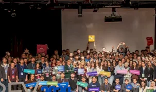 Rönesans Eğitim Vakfı’nın yeni dönem burs başvuruları başladı