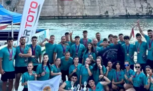 Samsun Büyükşehir sporcuları Dragon Bot’ta 3 kupa kazandı