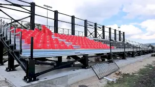 Sapanca Kurtköy sahasında tribünler hızla yükseliyor