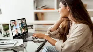 Uzaktan çalışma yönetmeliğinde hibrit model dönemi