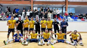 Yenişehirli voleybolcular sezona net galibiyetle başladı