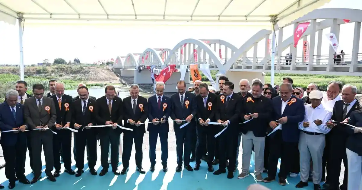 Tarihi Gediz Köprüsü yeniden hizmette