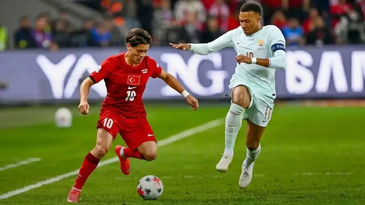 Türkiye 0-1 Fransa (Maç Sonucu) 'Bizim Çocuklar' Fransa'yı elinden kaçırdı!