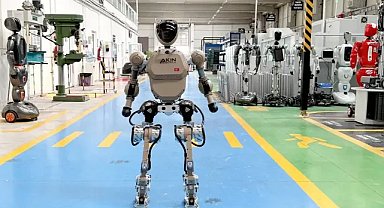 Yerli insansı Robot AKINCI 5, hızı ve çevre algısıyla büyüledi!