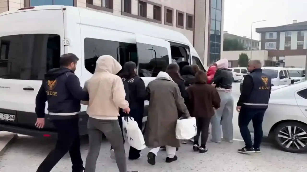 Düzce'de masaj salonlarına yönelik fuhuş operasyonu: 5 tutuklama