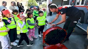 Efes Selçuklu minikler kahraman itfaiyecilerle buluştu