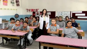 Kozluk’ta kız öğrencilere yönelik ergenlik eğitimi verildi