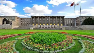 TBMM 51 günlük aranın ardından mesaiye başlıyor